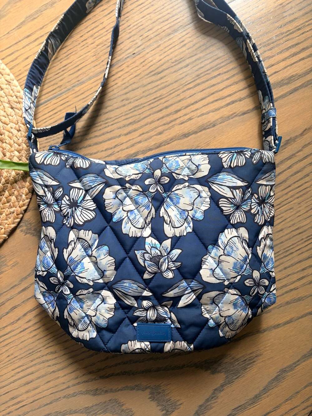 Vera Bradley Dive Floral Medallion Ultralight Crossbody Bag